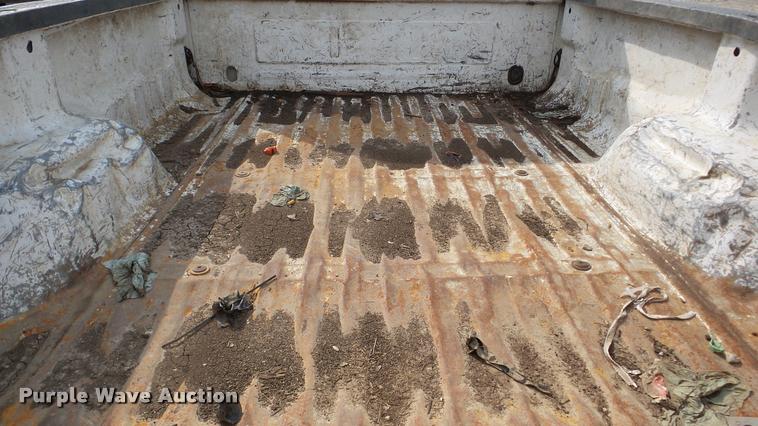 image for item DA2879 2001 Ford F250 Super Duty pickup truck