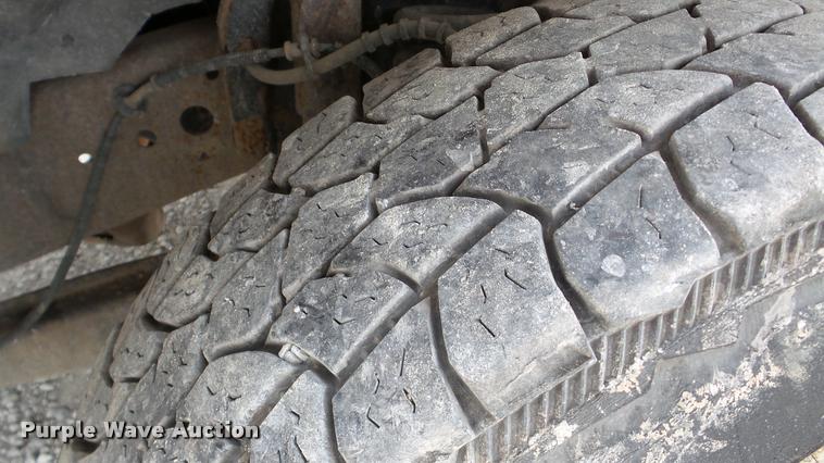 image for item DA2879 2001 Ford F250 Super Duty pickup truck