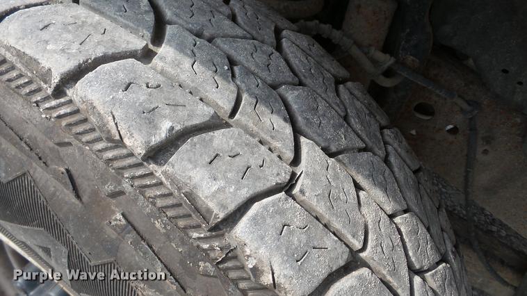 image for item DA2879 2001 Ford F250 Super Duty pickup truck