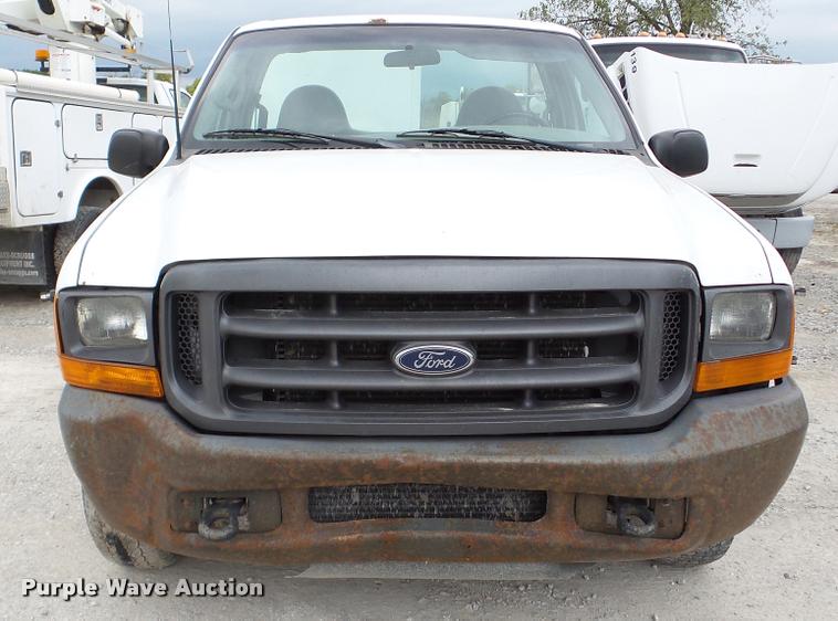 image for item DA2888 2000 Ford F250 Super Duty pickup truck