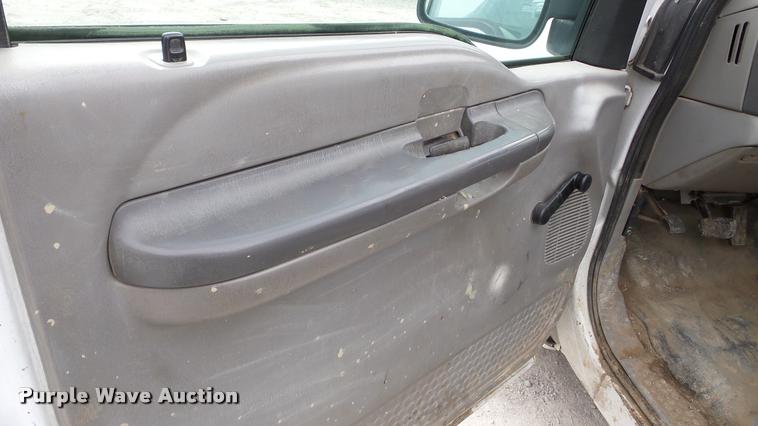 image for item DA2888 2000 Ford F250 Super Duty pickup truck