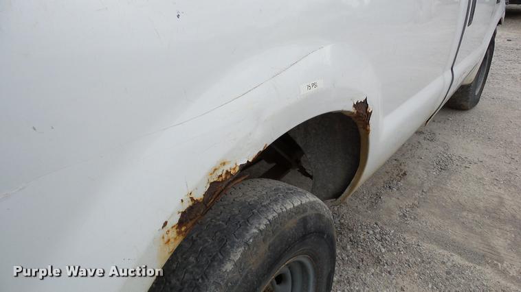 image for item DA2888 2000 Ford F250 Super Duty pickup truck