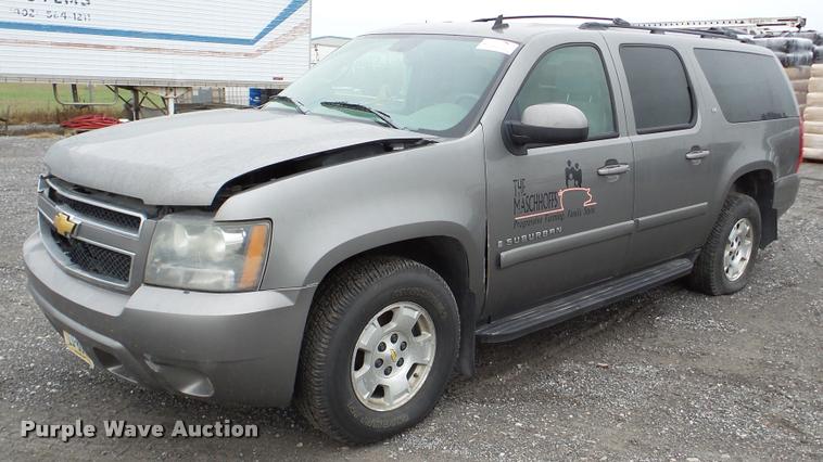 image for item DA8835 2007 Chevrolet Suburban 1500 SUV