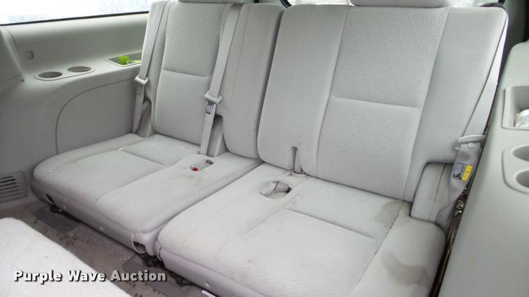 image for item DA8835 2007 Chevrolet Suburban 1500 SUV