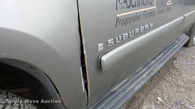 image for item DA8835 2007 Chevrolet Suburban 1500 SUV