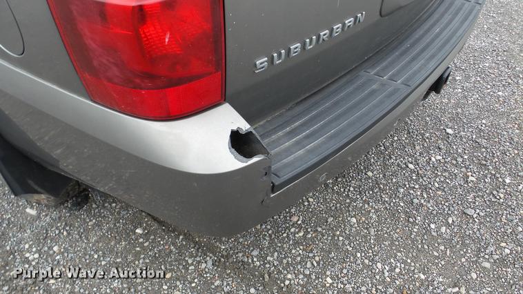 image for item DA8835 2007 Chevrolet Suburban 1500 SUV