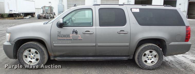 image for item DA8837 2008 Chevrolet Suburban 1500 SUV