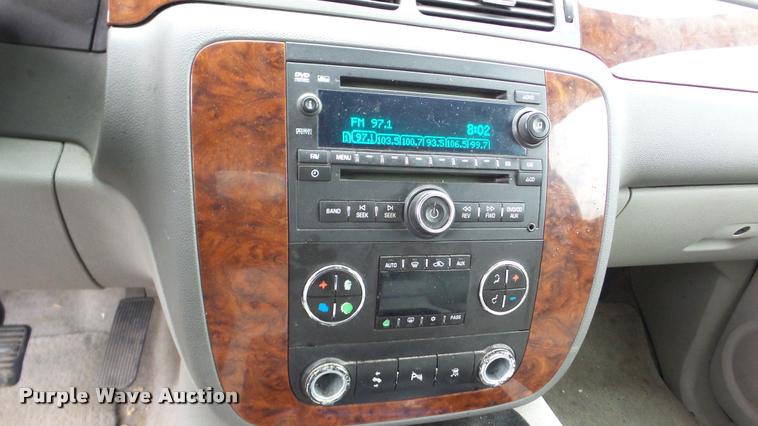 image for item DA8837 2008 Chevrolet Suburban 1500 SUV
