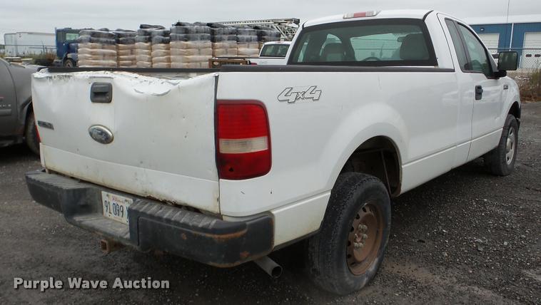 image for item DA8839 2006 Ford F150 pickup truck