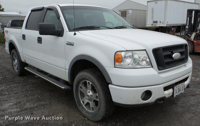 image for item DA8840 2006 Ford F150 SuperCrew pickup truck