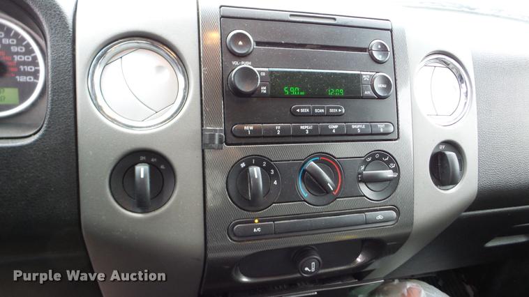 image for item DA8840 2006 Ford F150 SuperCrew pickup truck