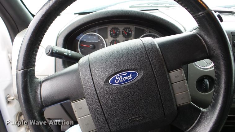 image for item DA8840 2006 Ford F150 SuperCrew pickup truck