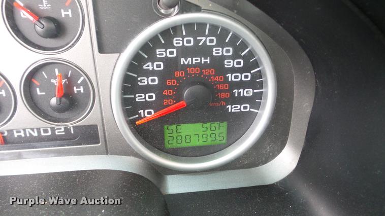 image for item DA8840 2006 Ford F150 SuperCrew pickup truck