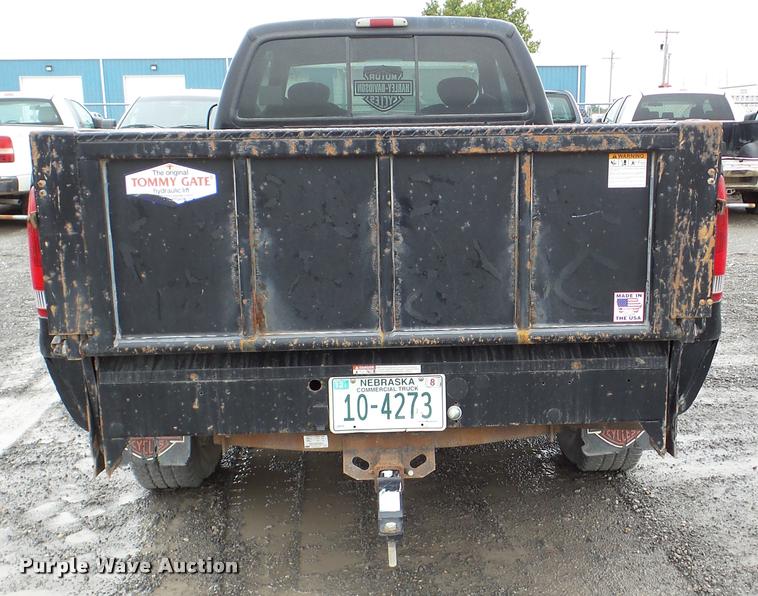 image for item DA8841 2001 Ford F350 Super Duty SuperCab pickup truck