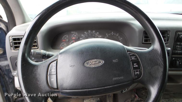 image for item DA8841 2001 Ford F350 Super Duty SuperCab pickup truck