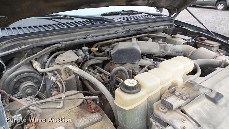 image for item DA8841 2001 Ford F350 Super Duty SuperCab pickup truck