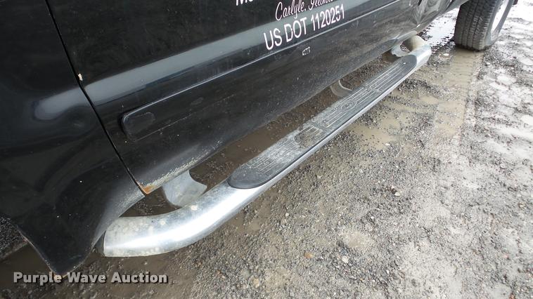 image for item DA8841 2001 Ford F350 Super Duty SuperCab pickup truck