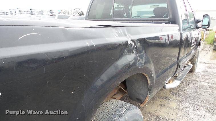 image for item DA8841 2001 Ford F350 Super Duty SuperCab pickup truck