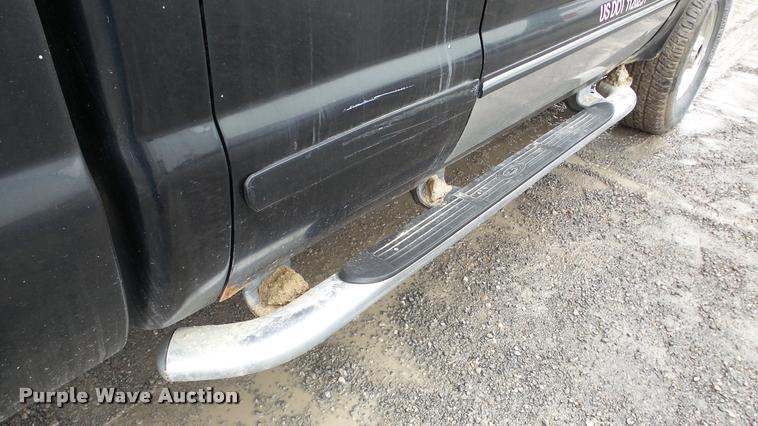 image for item DA8841 2001 Ford F350 Super Duty SuperCab pickup truck