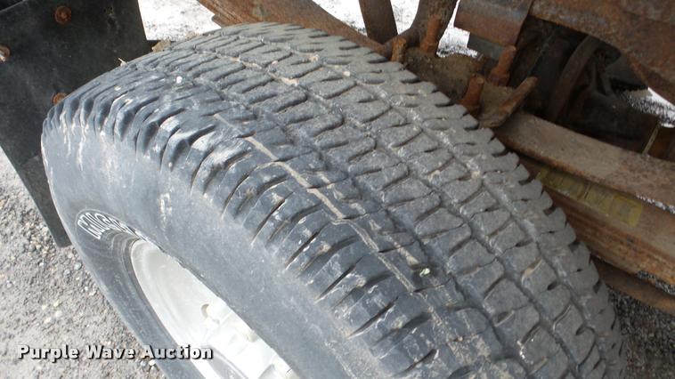 image for item DA8841 2001 Ford F350 Super Duty SuperCab pickup truck