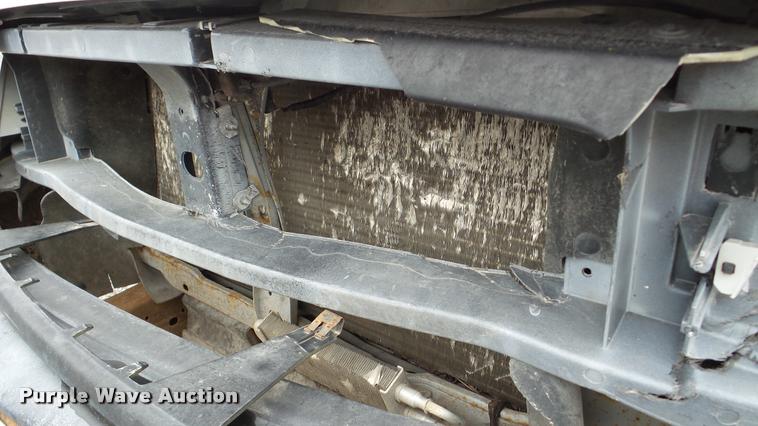 image for item DA8842 2004 Ford F150 SuperCab pickup truck