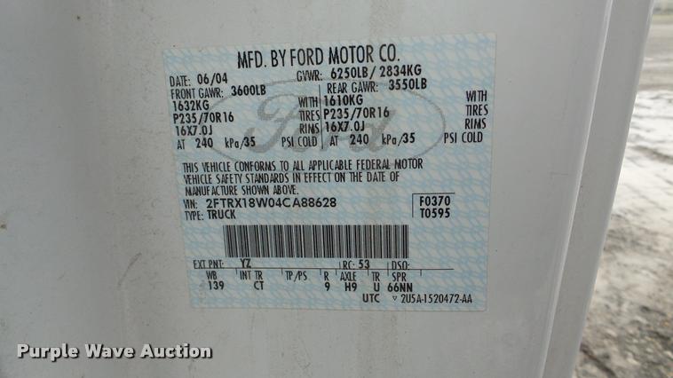 image for item DA8842 2004 Ford F150 SuperCab pickup truck