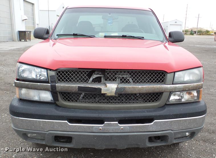 image for item DA8845 2003 Chevrolet Silverado 1500 Ext. Cab pickup truck