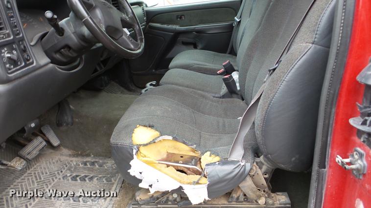 image for item DA8845 2003 Chevrolet Silverado 1500 Ext. Cab pickup truck