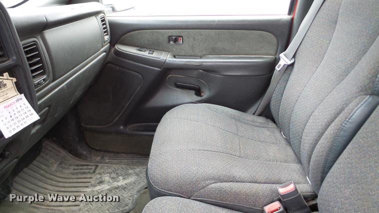 image for item DA8845 2003 Chevrolet Silverado 1500 Ext. Cab pickup truck