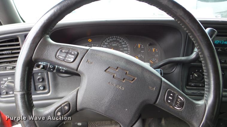image for item DA8845 2003 Chevrolet Silverado 1500 Ext. Cab pickup truck