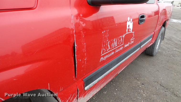 image for item DA8845 2003 Chevrolet Silverado 1500 Ext. Cab pickup truck