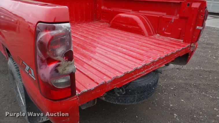 image for item DA8845 2003 Chevrolet Silverado 1500 Ext. Cab pickup truck