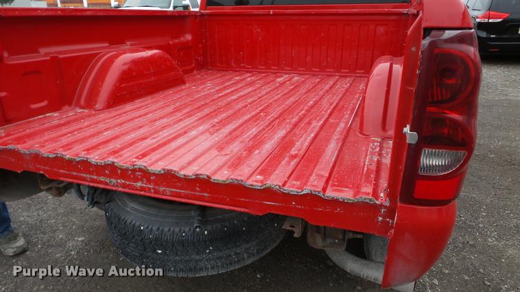 image for item DA8845 2003 Chevrolet Silverado 1500 Ext. Cab pickup truck