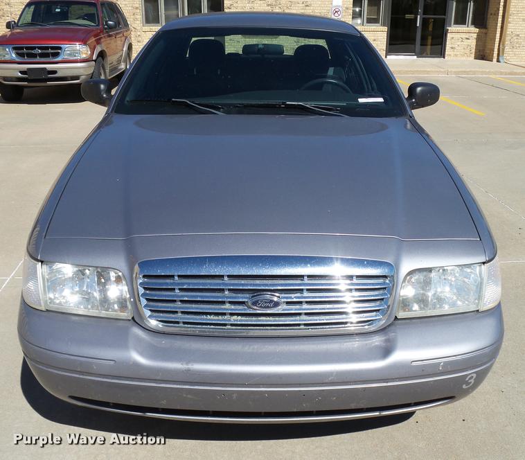 image for item DA9810 2006 Ford Crown Victoria