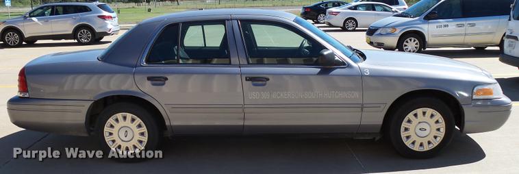 image for item DA9810 2006 Ford Crown Victoria