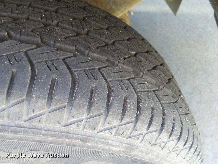 image for item DA9810 2006 Ford Crown Victoria