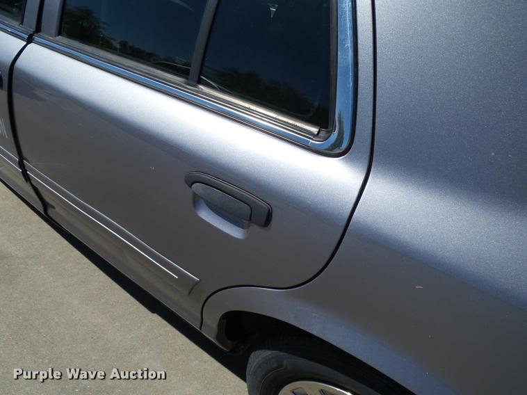 image for item DA9810 2006 Ford Crown Victoria