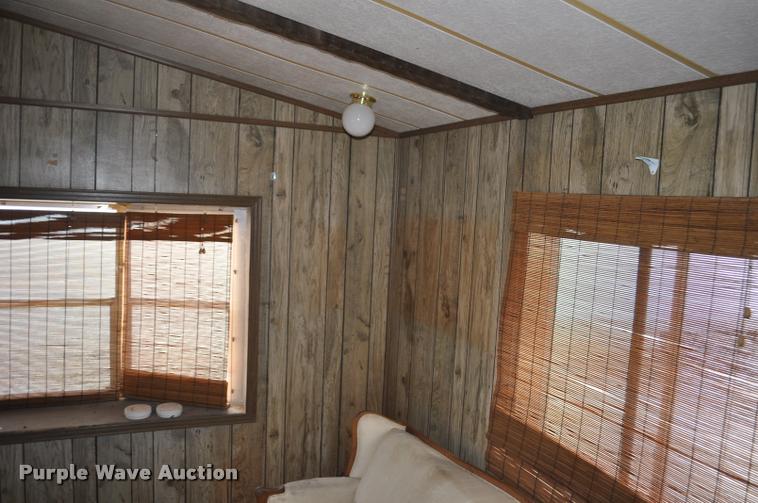 image for item G7483 1978 manufactured home