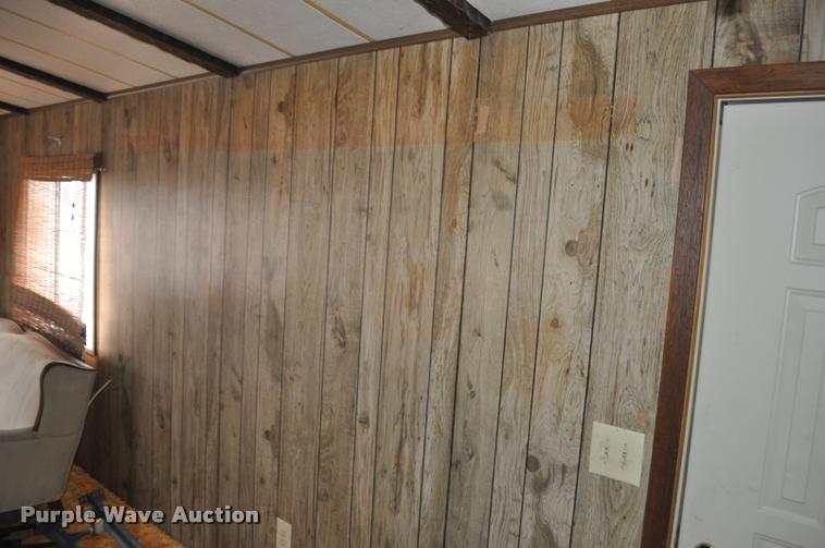 image for item G7483 1978 manufactured home