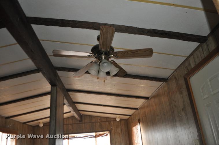 image for item G7483 1978 manufactured home