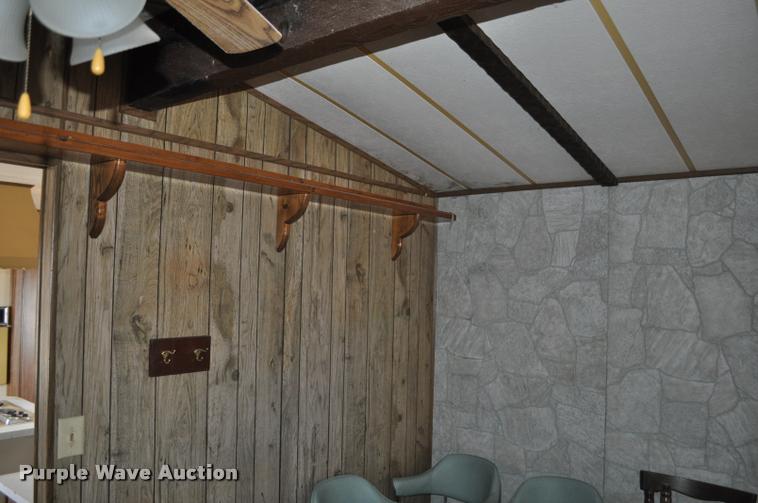 image for item G7483 1978 manufactured home