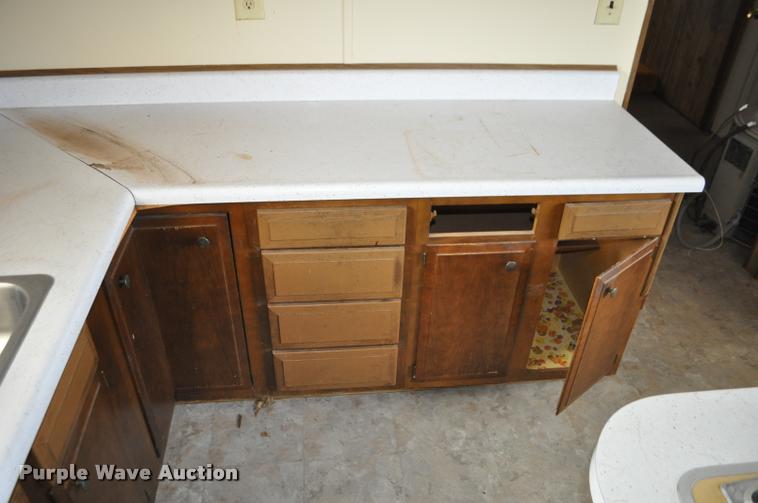 image for item G7483 1978 manufactured home