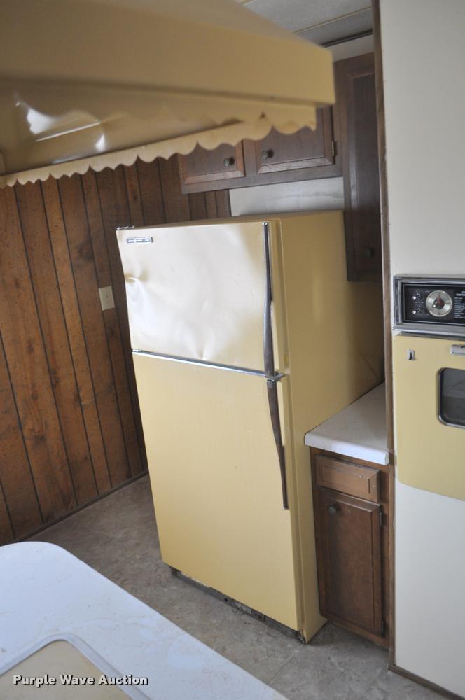 image for item G7483 1978 manufactured home