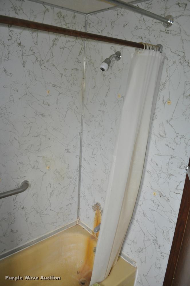 image for item G7483 1978 manufactured home