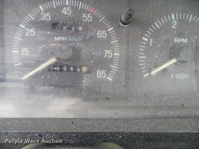 image for item J4808 1988 Ford F250 HD Custom pickup truck