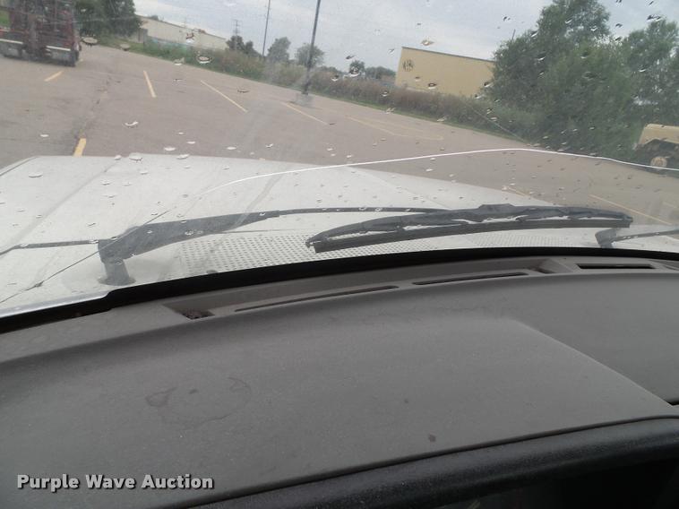 image for item J4808 1988 Ford F250 HD Custom pickup truck