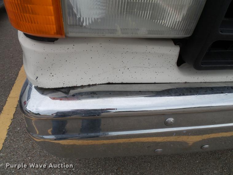 image for item J4808 1988 Ford F250 HD Custom pickup truck