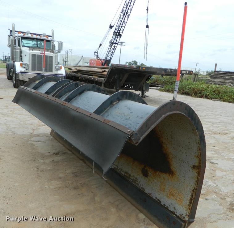 image for item J5087 Valk V1142 snow plow