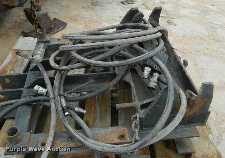 image for item J5087 Valk V1142 snow plow