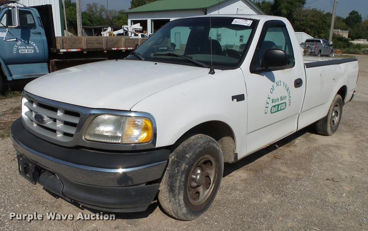 image for item K1121 1999 Ford F150 pickup truck